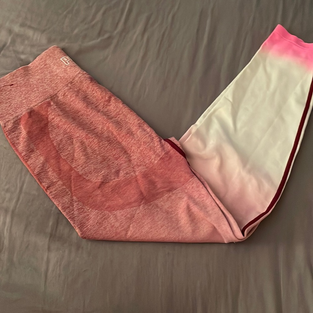 pink workout leggings, size L